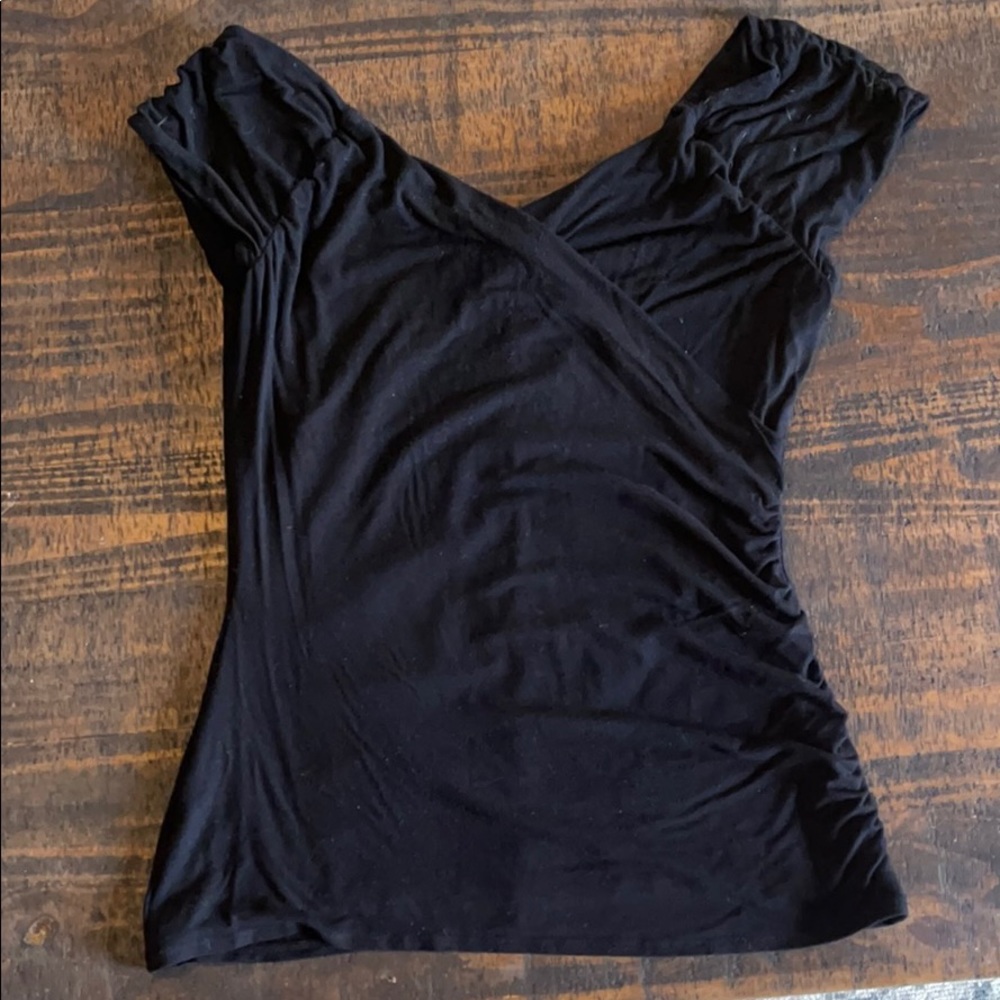 Black house white market shirt